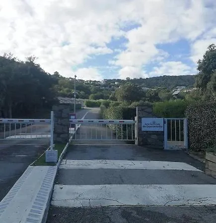 別荘 La Maison Collines De Guerrevieille