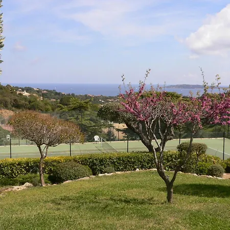 La Maison Collines De Guerrevieille Holiday home *