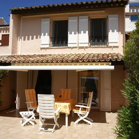 La Maison Collines De Guerrevieille Holiday home *